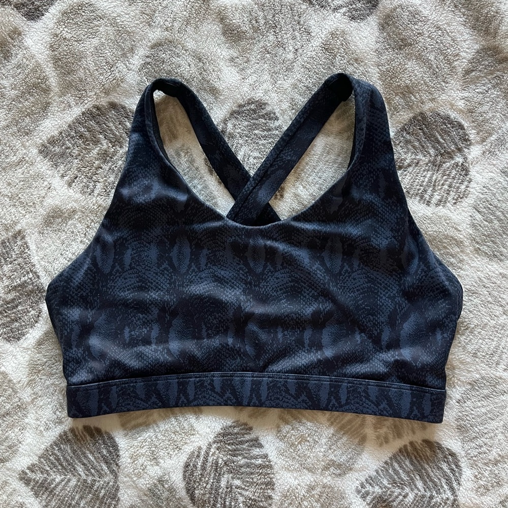 Sports bra